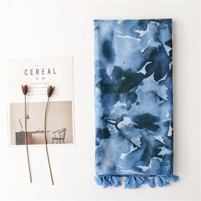 Új divatos stílusú tintafestés puha pamut és vászon kendő bojtárral, tömör virágmintás muszlim női hosszú sál, hidzsáb