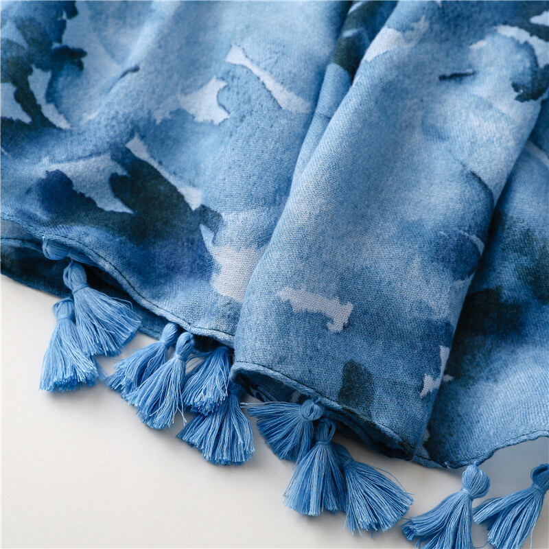 Új divatos stílusú tintafestés puha pamut és vászon kendő bojtárral, tömör virágmintás muszlim női hosszú sál, hidzsáb