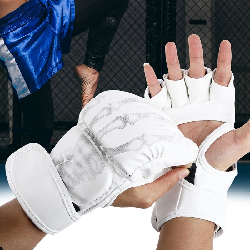 Half Fingers MMA Fighting Gloves Άνετα εύχρηστα Ανθεκτικά γάντια πυγμαχίας με δυνατότητα αναπνοής για άνδρες