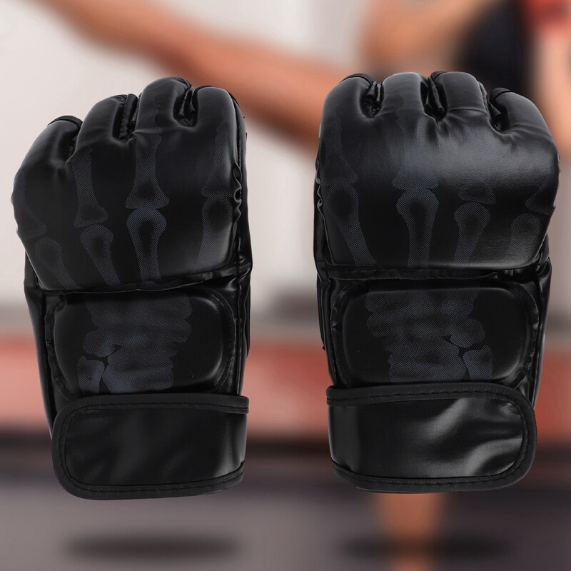 Half Fingers MMA Fighting Gloves Άνετα εύχρηστα Ανθεκτικά γάντια πυγμαχίας με δυνατότητα αναπνοής για άνδρες