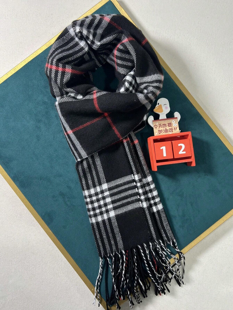 Luxus márkájú kasmír meleg sál női design téli férfi kendőtakaró Pashmina 2024 kockás női Bufanda Echarpe Foulard