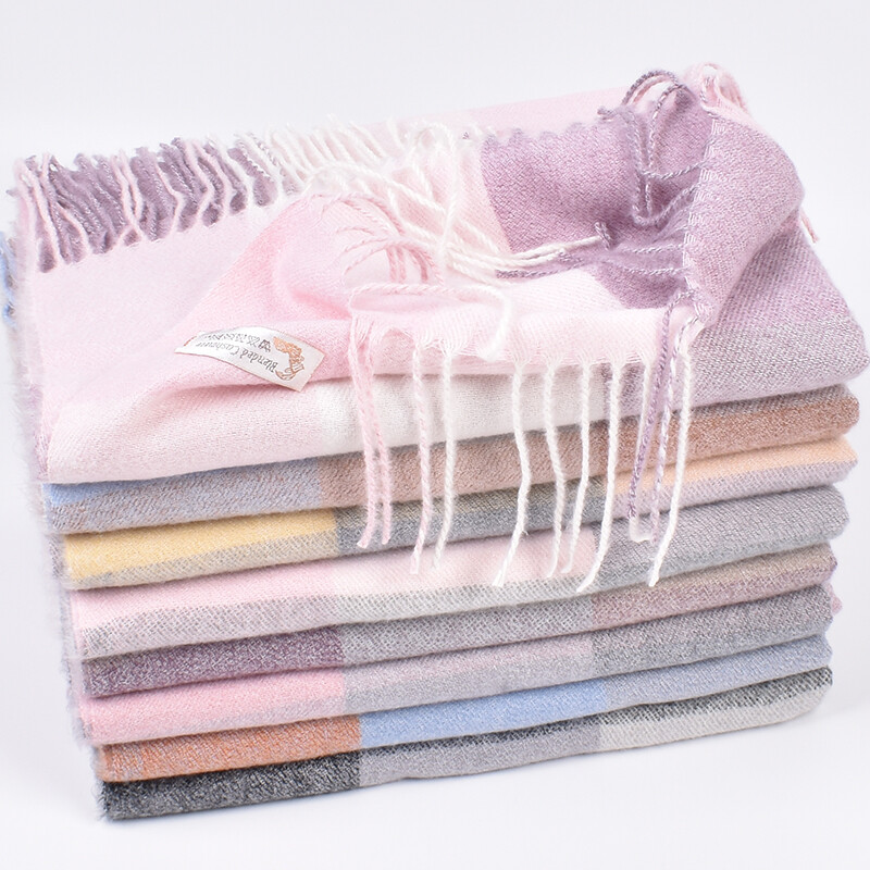 Őszi és téli divat Új stílus utánzat kasmír színben passzoló bojtos sál selyem sál fényvédő és meleg kendő