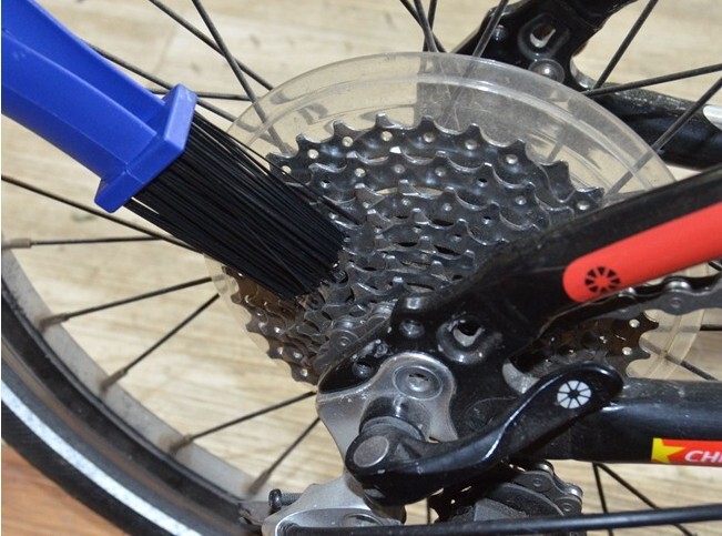 Plastová kefa na čistenie reťazí motocyklov, kefa na kontrolu prevodov, nástroje na čistenie horských bicyklov, vonkajšie čistiace nástroje