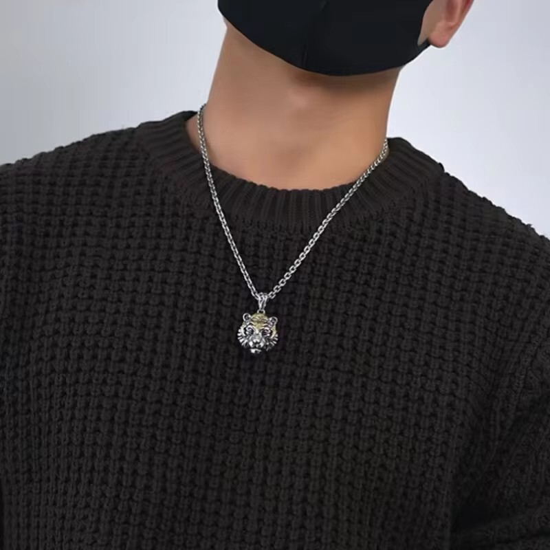 1 ks Vintage náhrdelník pre mužov aj ženy Módny trend Tiger Head Prívesok Šperky