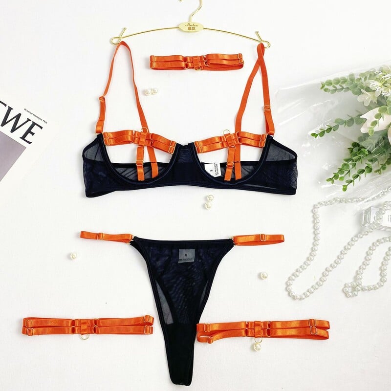 Hot Style szexi, két színben illeszkedő pántos üreges szexi fehérnemű négyrészes készlet határokon átnyúlóan kapható Európában és Amerikában