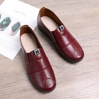 Bőr női alkalmi cipők Desiger tornacipők Könnyű anya mokaszinok Felcsúsztatható női naplopók Oxford cipők Női Zapatos Mujer