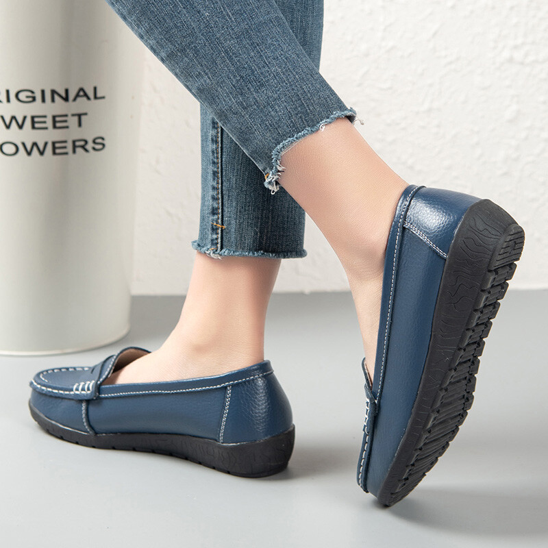 2023 Női, lapos, valódi bőr cipő Női emelvény alkalmi, puha női naplopók Sekély csúszócipők Női nővércipők