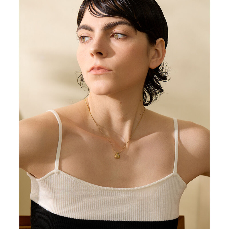 Yhpup Statement Cochilă de metal Pandantiv Colier din oțel inoxidabil Impermeabil de vară, elegant, culoare auriu, placat cu PVD, Bijuterii cu ridicata