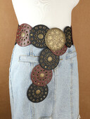 Vintage western farmer öv divatos kézzel készített bőr deréklánc női g nagy szegecslyukú PU bőr öv nyugati fűzőlyukkal kerek