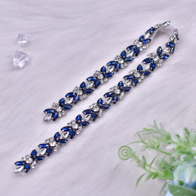 Elegáns strassz öv esküvői szárnyhoz Gyönyörű esküvői kiegészítők kézzel készített kristályból és gyöngyházból ezüst sötétkék S16