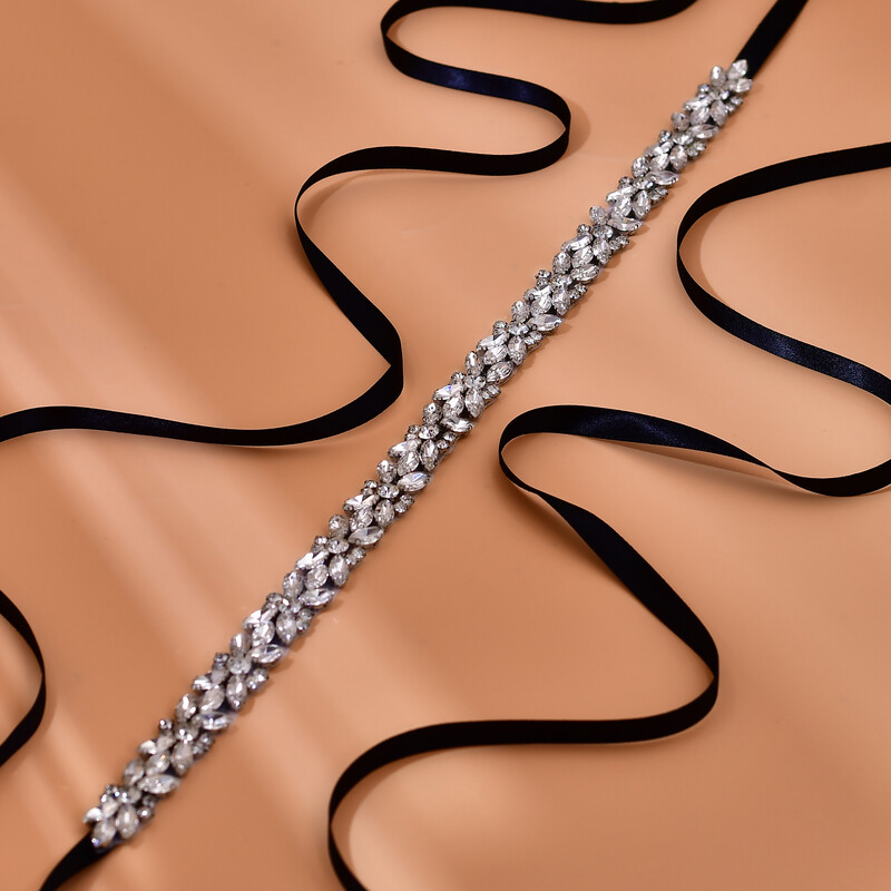 Elegáns strassz öv esküvői szárnyhoz Gyönyörű esküvői kiegészítők kézzel készített kristályból és gyöngyházból ezüst sötétkék S16