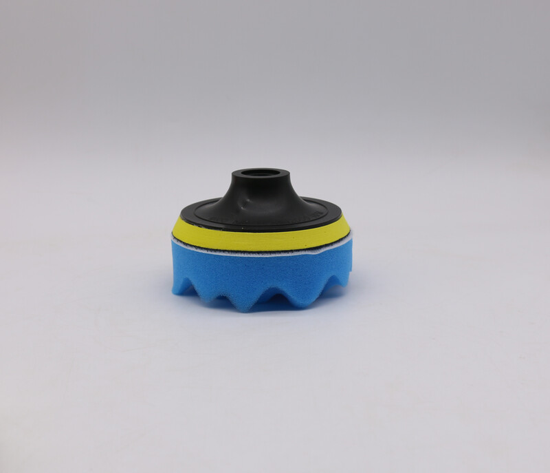 4 hüvelykes autóhullám alakú polírozó szivacsbetét, gyapjúlap, öntapadó betét, összekötő rúd elektromos fúróhoz, összesen 9 részes készlet