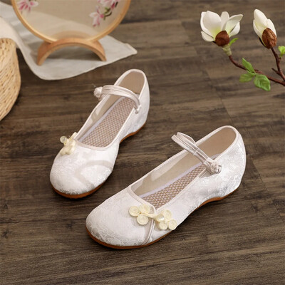 Módne vyšívané čínske štýlové dámske topánky s nízkym podpätkom, elegantné ležérne zapatos, vintage dámske látkové topánky v etnickom štýle