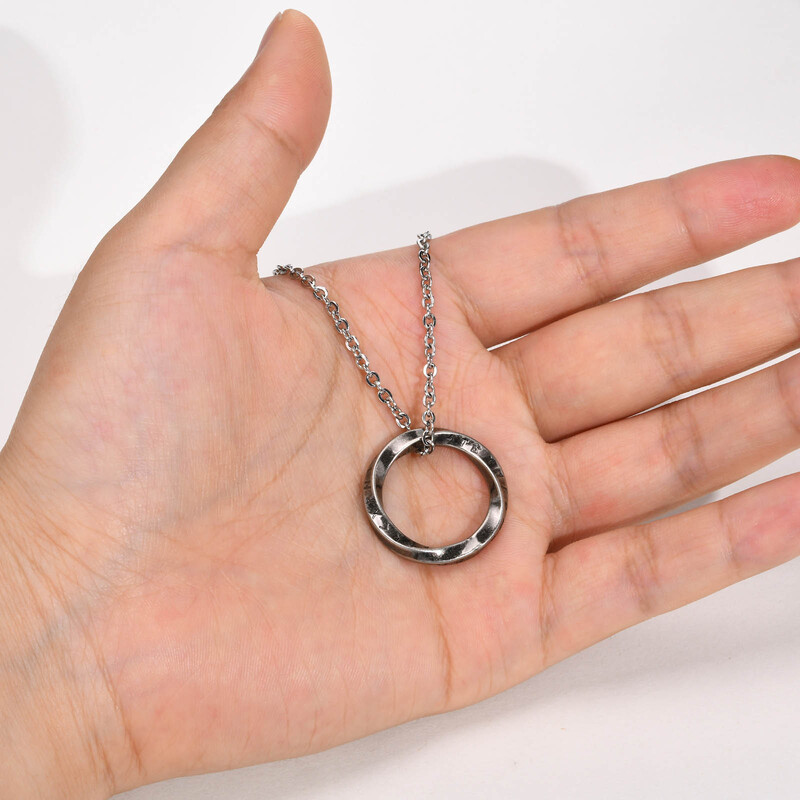 Nove elegantne nordijske vikinške ogrlice za muškarce, vodootporni Mobius okrugli privjesak od nehrđajućeg čelika, darovi za njega, nakit
