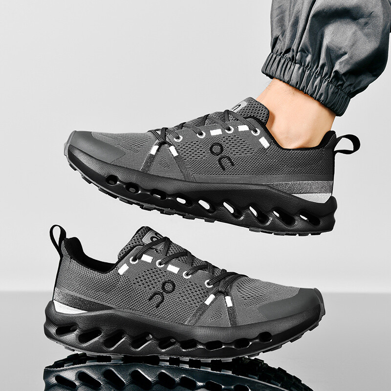Új futócipők azonos nemű dizájn Férfi párnázott hálós alkalmi szabadtéri sportcipők Luxus kialakítású tornacipők férfi cipők
