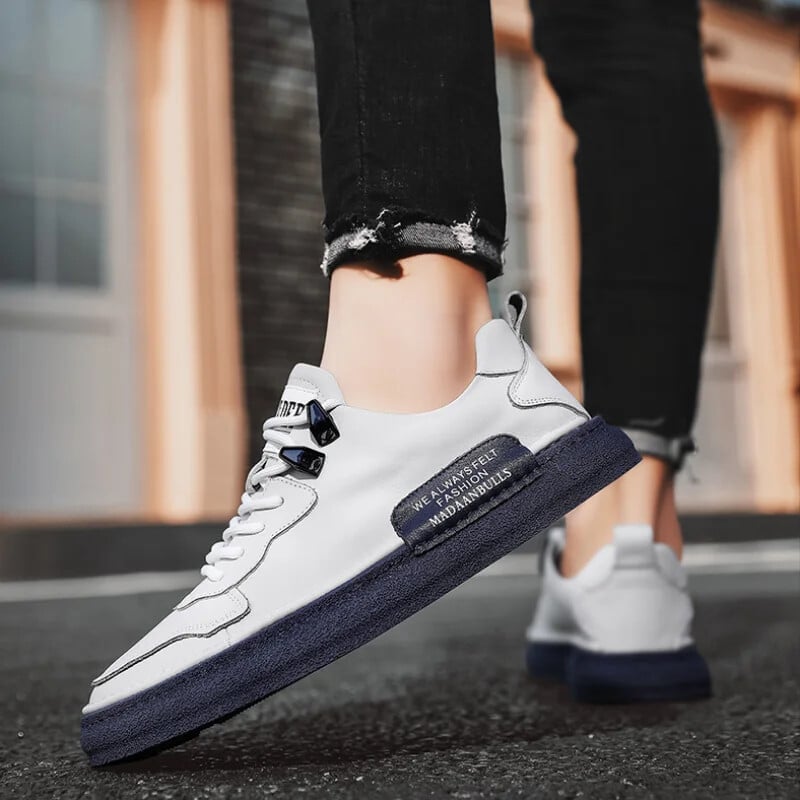 Biele ležérne kožené topánky pánske vulkanizované topánky pánske topánky 2024 nový trend skateboardové pohodlné topánky voľnočasové pánske tenisky tenisky