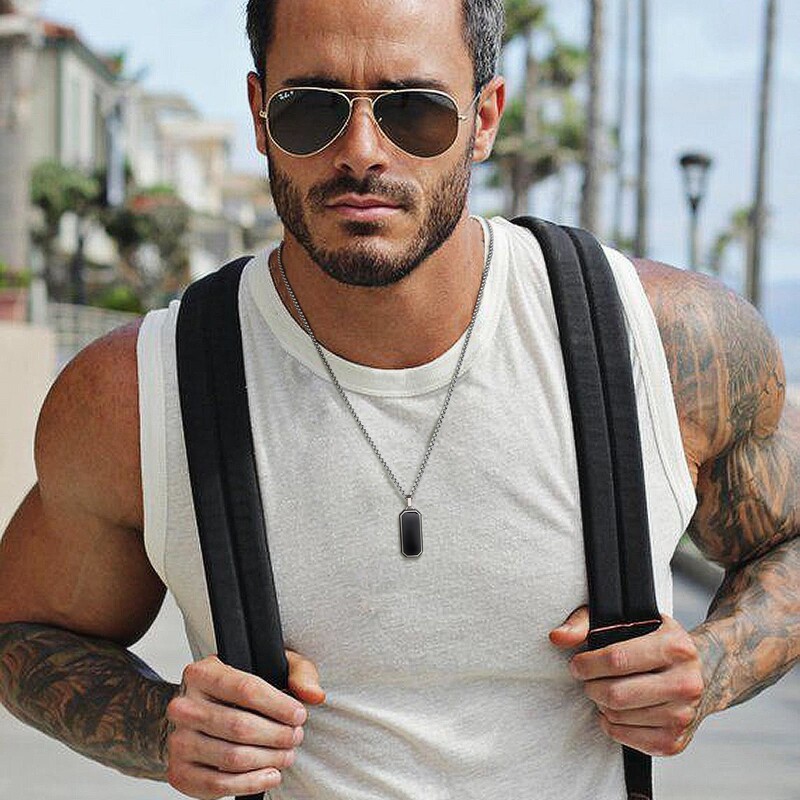 Stilīgas ģeometriskas kaklarotas vīriešiem zēniem, ūdensizturīgs melns nerūsējošā tērauda kvadrātveida taisnstūra stieņa kulonu apkakles dāvanas viņam