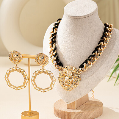 Vintage divat ékszer szett Divatos oroszlánfej medál nyaklánc Elegáns temperamentum design csepp fülbevaló nőknek női ajándékok