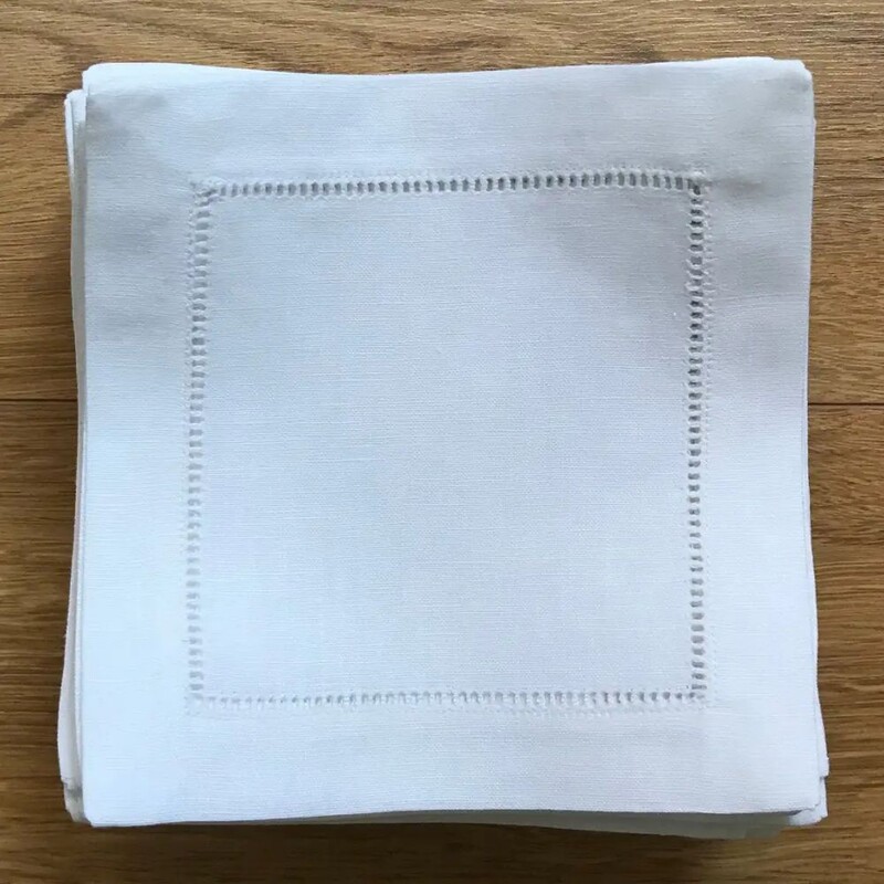 6 db Hemstitch koktélszalvéta natúr színű Fehér színű koktélszalvéta