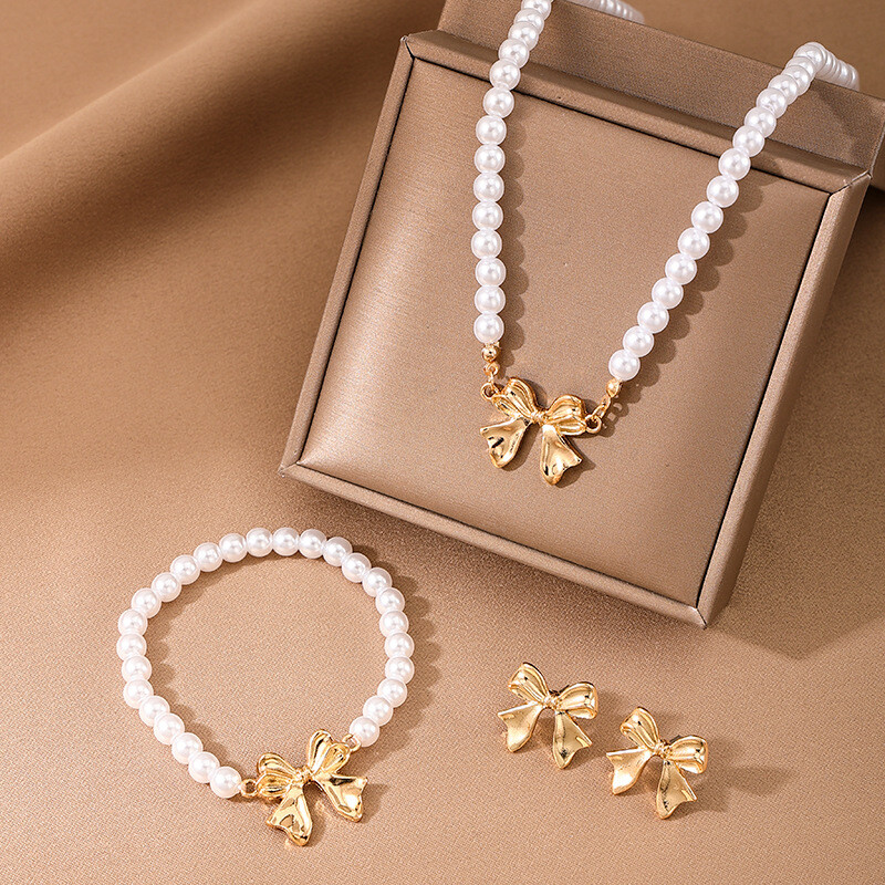 Metalinė grandinėlė Bowknot karoliai Auskarai Apyrankių rinkinys Moterims Perlų imitacijos Papuošalai Klasikiniai Naujo Stiliaus Dovanos MQ470