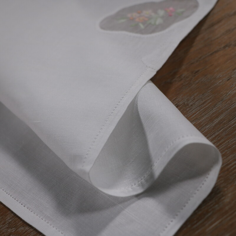 N096 Lenjerie albă 1 bucată 16"x16" șervețele de masă brodate manual