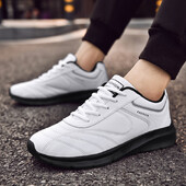 Fehér Cipők Férfi Tornacipők Tavaszi nagy 48-as csúszásmentes, légáteresztő férfi alkalmi cipők Divatos fűzős férfi kocogó sportcipők