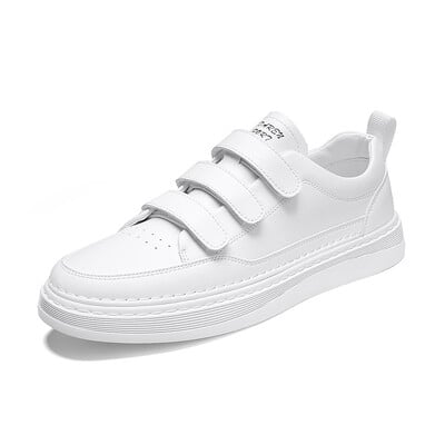 Alkalmi férfi cipők Divattervező Bőr gördeszkacipők Kényelmes kültéri csúszásmentes férfi sport sétacipők Mocassin Hombre