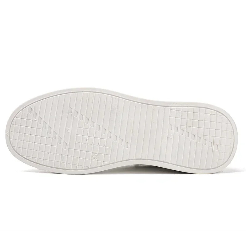 Férfi Cipők Alkalmi naplopók Fehér puha bőr mokaszinok Magasabb cipők Férfi tornacipők Zapatos De Hombre Zapatos Casual Hombre Spring