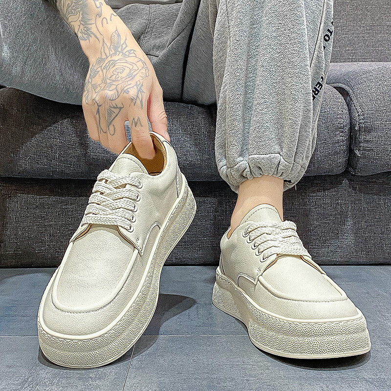 2023, la modă nouă, de lux, ocazional, pantofi pentru bărbați, pantofi de bord alb, comozi și respirabili, cu talpă moale, pantofi de maree, pantofi pentru bărbați