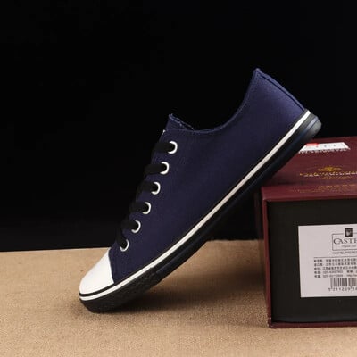 2021, új divatos, hétköznapi férficipő Férfi Fűzős sétacipők Fiúk vászoncipő Férfi egyszínű, lapos, diákcipők