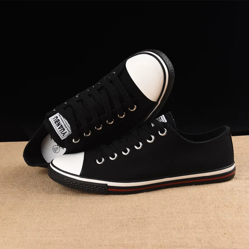 2021, új divatos, hétköznapi férficipő Férfi Fűzős sétacipők Fiúk vászoncipő Férfi egyszínű, lapos, diákcipők