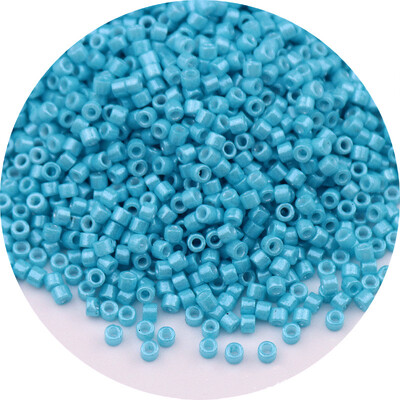 5g/10g 1,6mm-es japán átlátszatlan fémes színű üveggyöngyök 11/0 egységes laza távtartó maggyöngyök ékszerkészítéshez barkácsvarráshoz