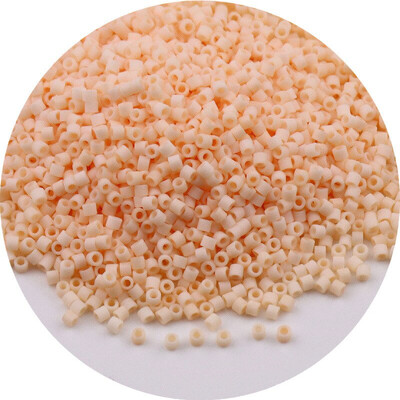 5g/10g 1,6mm-es japán átlátszatlan fémes színű üveggyöngyök 11/0 egységes laza távtartó maggyöngyök ékszerkészítéshez barkácsvarráshoz