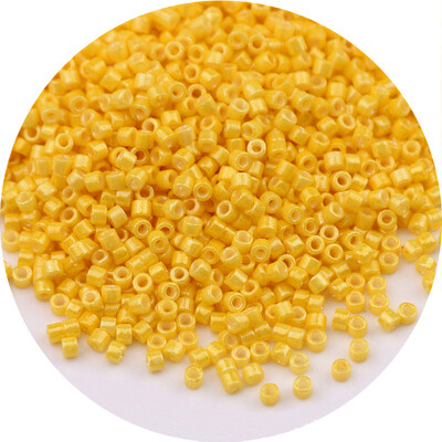 5g/10g 1,6mm-es japán átlátszatlan fémes színű üveggyöngyök 11/0 egységes laza távtartó maggyöngyök ékszerkészítéshez barkácsvarráshoz