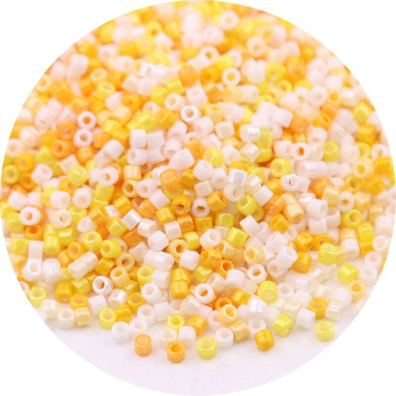 5g/10g 1,6mm-es japán átlátszatlan fémes színű üveggyöngyök 11/0 egységes laza távtartó maggyöngyök ékszerkészítéshez barkácsvarráshoz