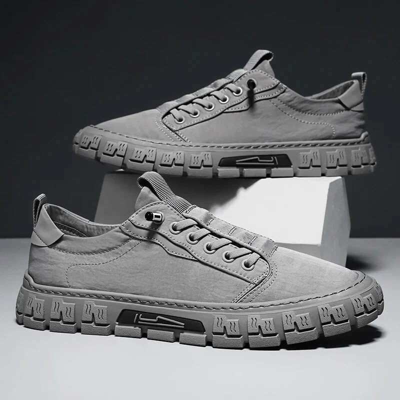 2024 új férfi vászoncipők márka lélegző férfi alkalmi cipők divatos kényelmes tornacipők platós csúszó vulkanizált cipők férfi