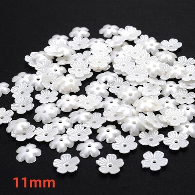 iYOE 100 komada 28 stilskih cvjetnih odstojnika perli imitacija biserno bijelih akrilnih cvjetnih perli kape za izradu pribora za nakit Diy Dead