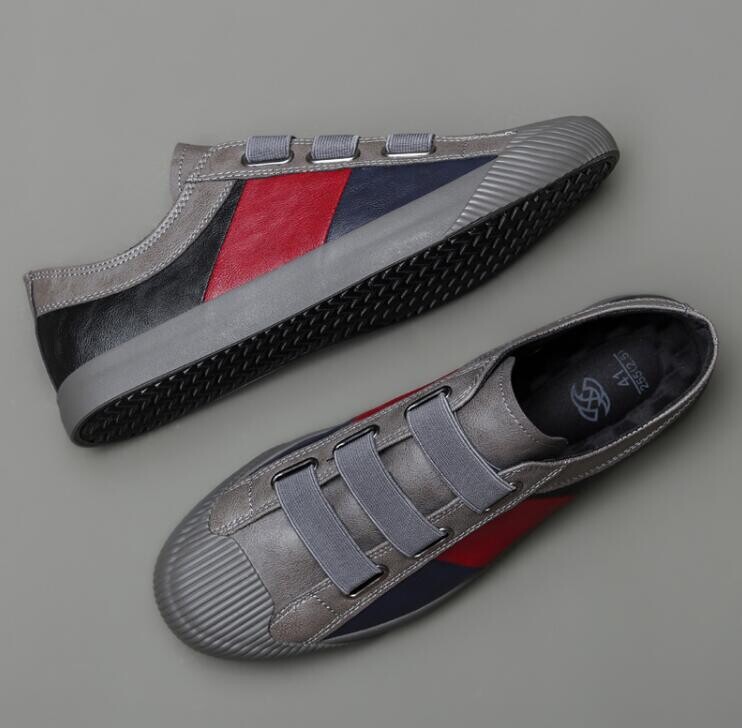 2024-es Férfi Cipők Bőr Alkalmi Cipők Tavaszi őszi divat Becsúsztatható Cool Loafers Szabadidő Patckwork lapos gördeszkacipők