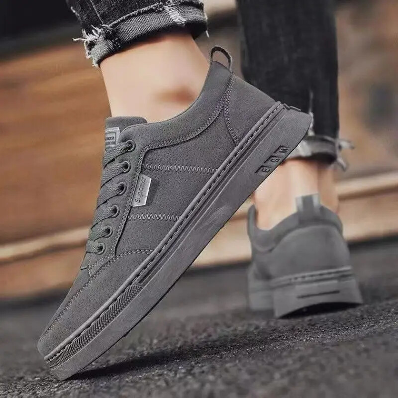 Vulcanize Férfi Cipők Kényelmes Divat 2024 Cipők Férfi Alkalmi Board Cipő Tervező Luxus Felnőtt Nyári Kiárusítás 40-es méret Trend