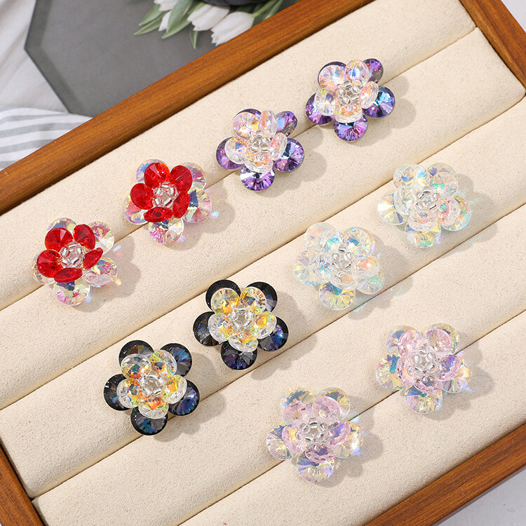 2 vnt Fantazijos gradiento spalvingi krištoliniai gėlių papuošalai, skirti papuošalams gaminti auskarai, plaukų dailės reikmenys