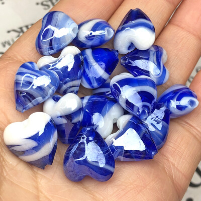 15MM Veľký Murano srdiečkový malachitový zelený cukríkový pruhovaný krištáľový sklenený prívesok s korálkou na výrobu náušníc s motívom lásky.