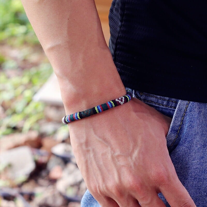 Boho náramok z tkaniny pre mužov, magický náramok pre šťastie z látky, minimalistický etnický náramok pre priateľov, darček pre mužov, náramky, letné šaty