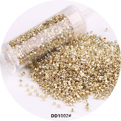 840 buc 11/0 DB margele de sticla 1.3x1.6mm uniform metalic culoare opac spacer margele de sticla pentru realizarea de bijuterii DIY