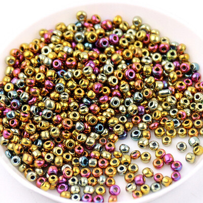Veľkosť 1,5 mm 2 mm 3 mm 4 mm galvanické pokovovanie strieborno-bronzové kovové farebné korálky z prosa, ručne vyrobený náhrdelník z náhrdelníka, rozptýlené korálky.