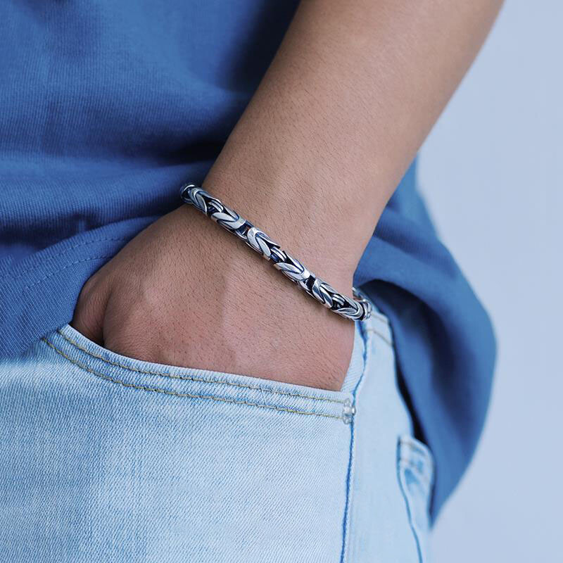 Nauji rankų darbo retro vyriški saugos apyrankės grūstuvės madingi hiphopo nišiniai tajų apyrankės papuošalai