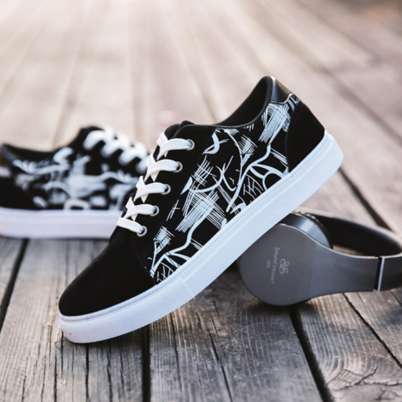 2024 Nové pánske plátené topánky Módne originálne Pánske tenisky Priedušné pánske ležérne topánky pohodlné ploché Zapatillas De Deporte