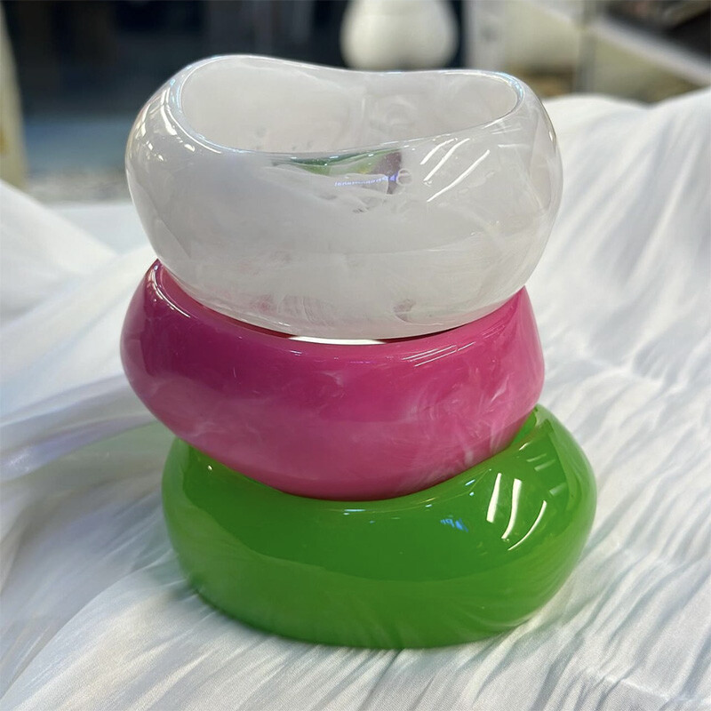 Vintage manžetne privjesci od smole narukvice za žene Modni nakit Akrilne široke nepravilne geometrijske narukvice za zabave za djevojčice