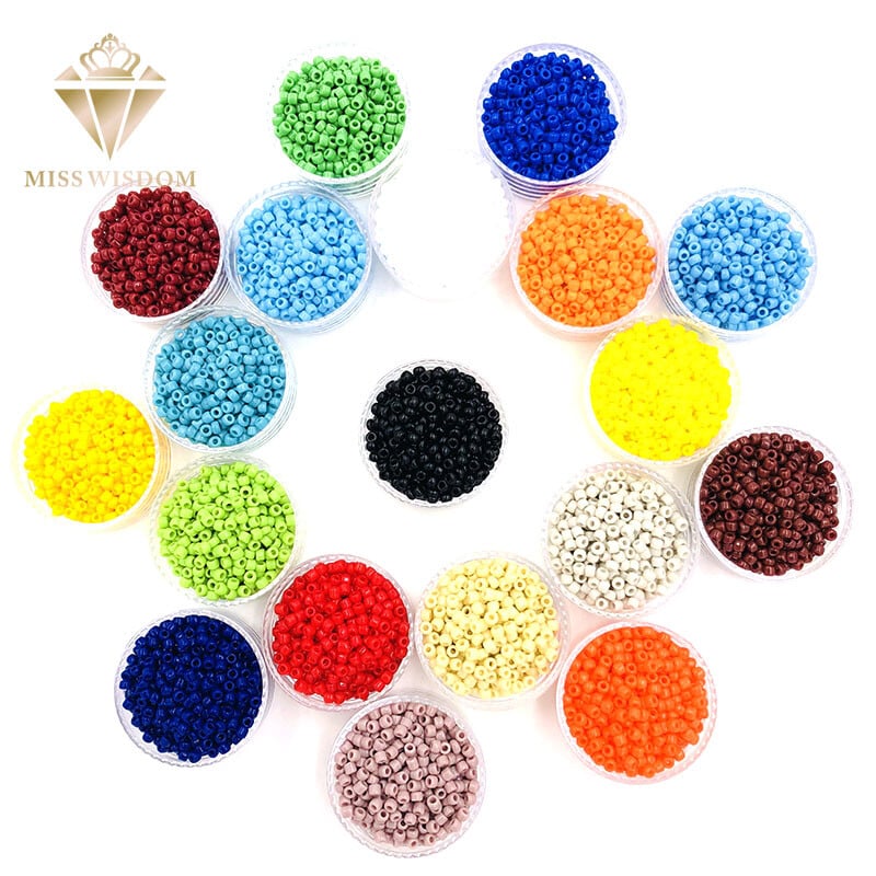 Veľkoobchodná podpora 2 mm 10 g/balenie sklenených krištáľových odevných korálok 19 farieb Odevné doplnky Šperky DIY remeselné doplnky