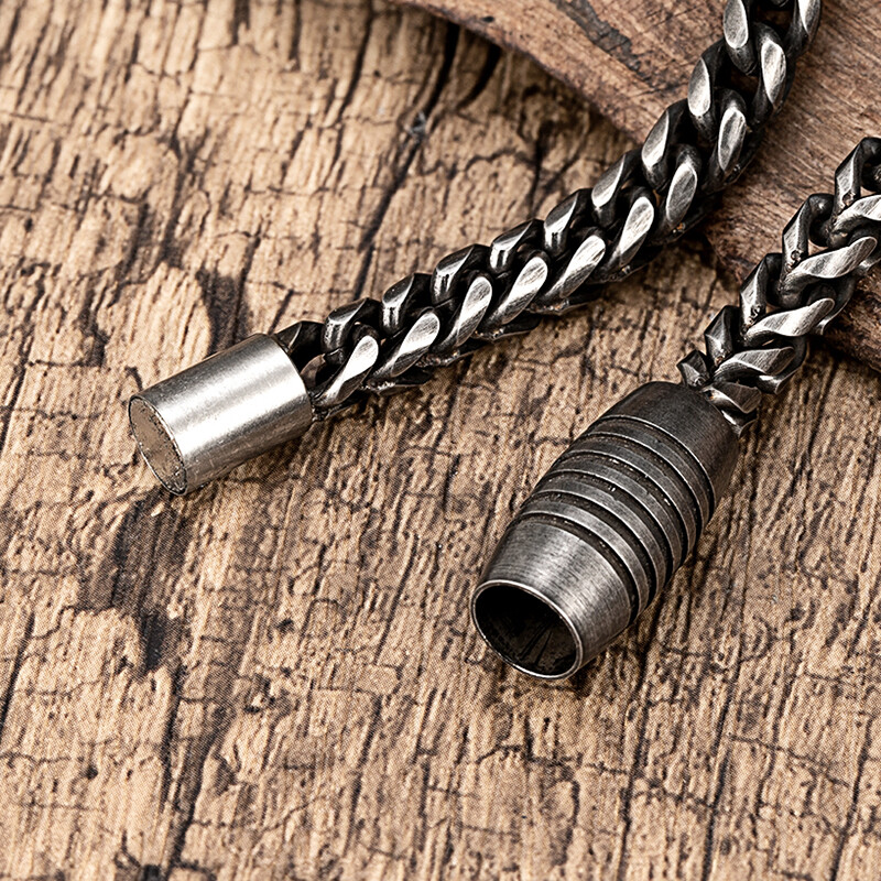Nova personalizirana narukvica od nehrđajućeg čelika za motocikle za muškarce Ženski retro lanac Narukvica od lanca za motocikle Dizajn magnetske kopče