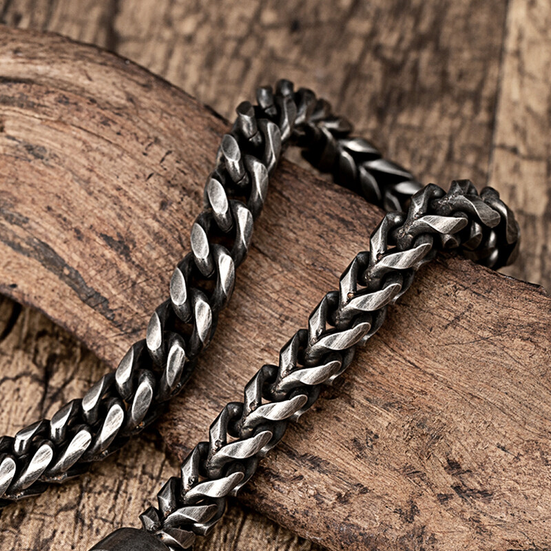 Nova personalizirana narukvica od nehrđajućeg čelika za motocikle za muškarce Ženski retro lanac Narukvica od lanca za motocikle Dizajn magnetske kopče